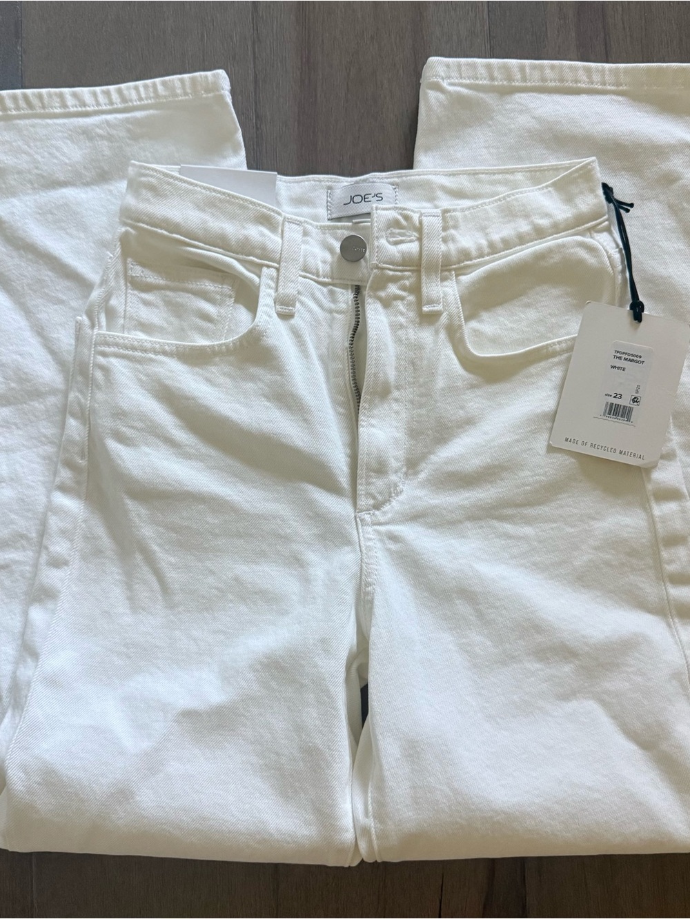 NWT Joe's Jeans The Margot Straight Jeans